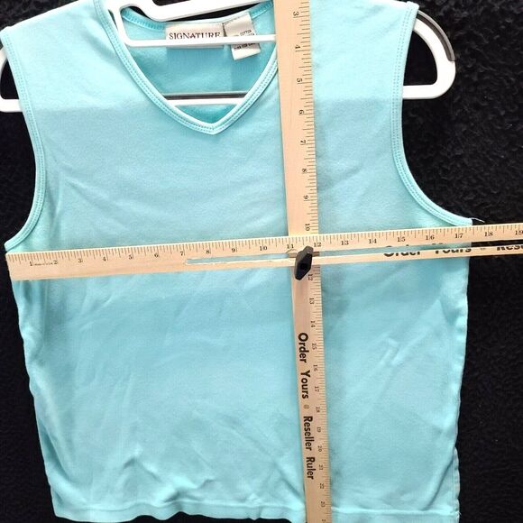 Signature Expressions Womens Tank Top Blue Size Large 100% Cotton Pullover VNeck - Picture 3 of 12